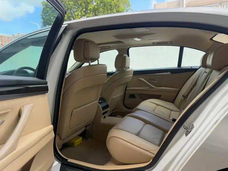 BMW 5 Series 2012 523Li Luxury — миниатюра 18