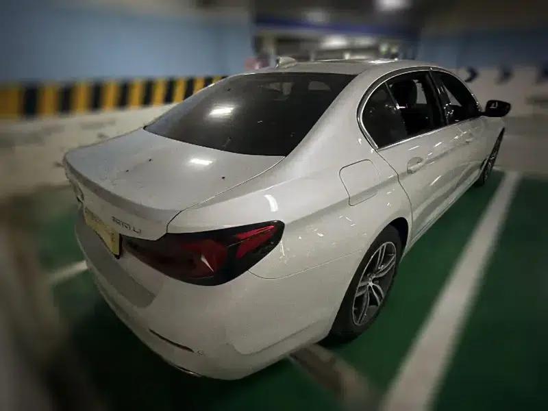 2023 BMW 5 Series 530Li Leading Luxury Package — миниатюра 4