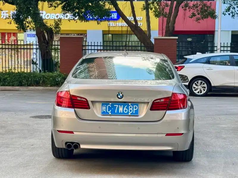 BMW 5 Series 2013 525Li Leading Edition — миниатюра 5