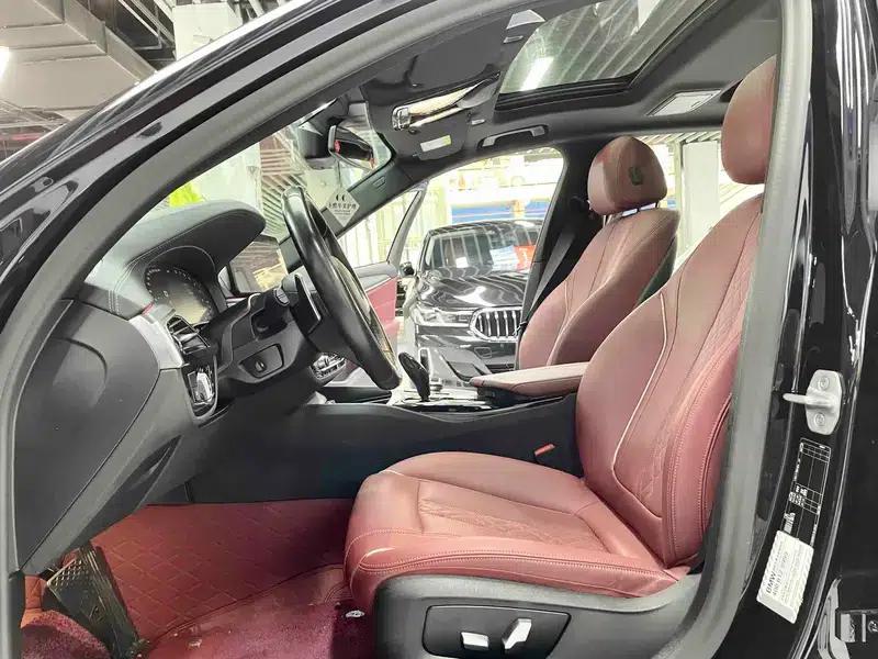 2021 BMW 5 Series 530Li Leading Edition M Sport Package — миниатюра 13