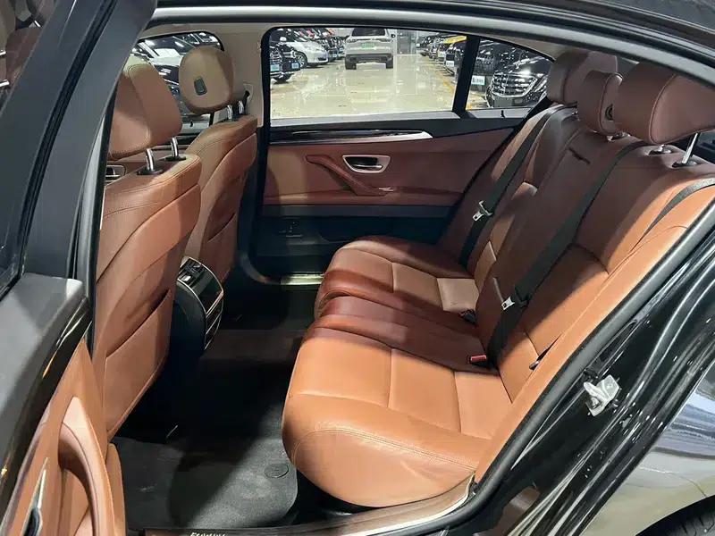BMW 5 Series 2017 525Li Leading Edition — миниатюра 26