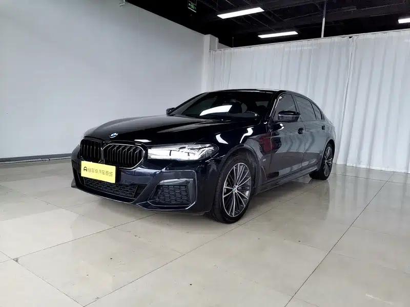 2022 BMW 5 Series Facelift 530Li Leading Edition M Sport Package — миниатюра 1