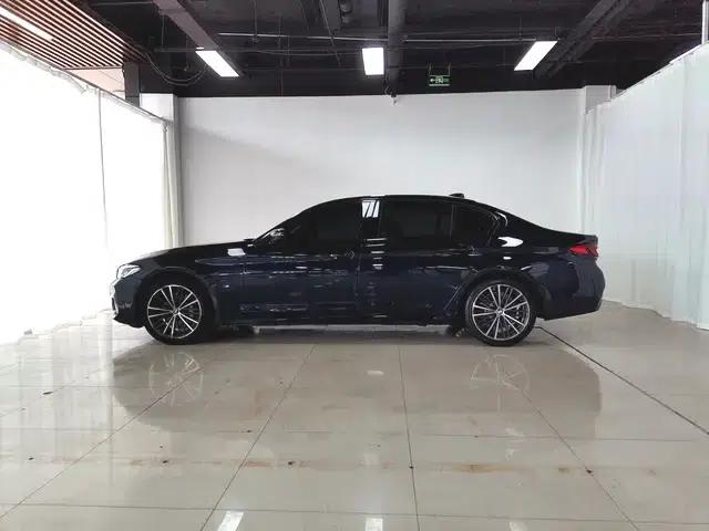 2022 BMW 5 Series Facelift 530Li Leading Edition M Sport Package — миниатюра 4