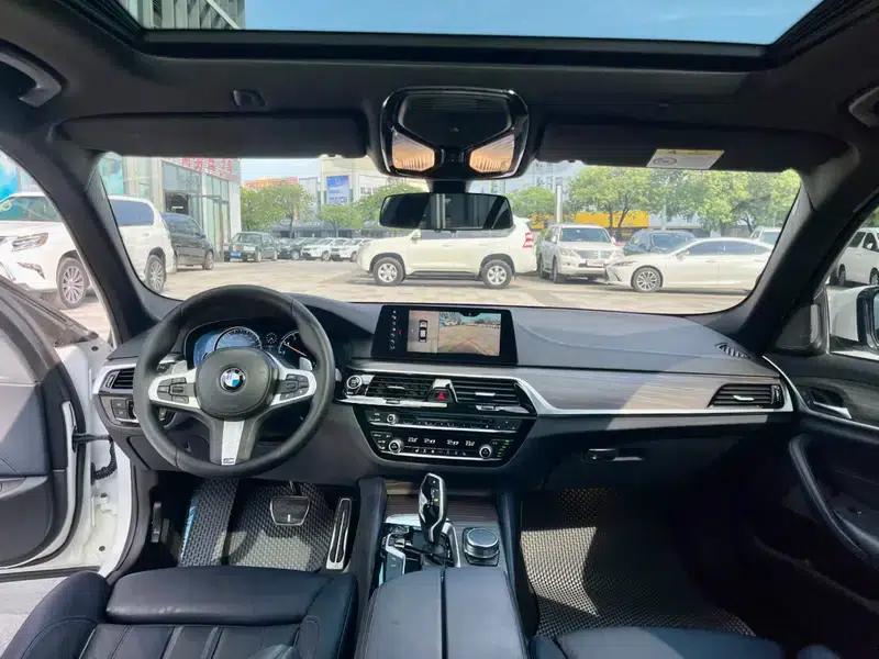 2018 BMW 5 Series 2.0L Automatic Front-Wheel Drive 5-Seater (Parallel Import) — миниатюра 7