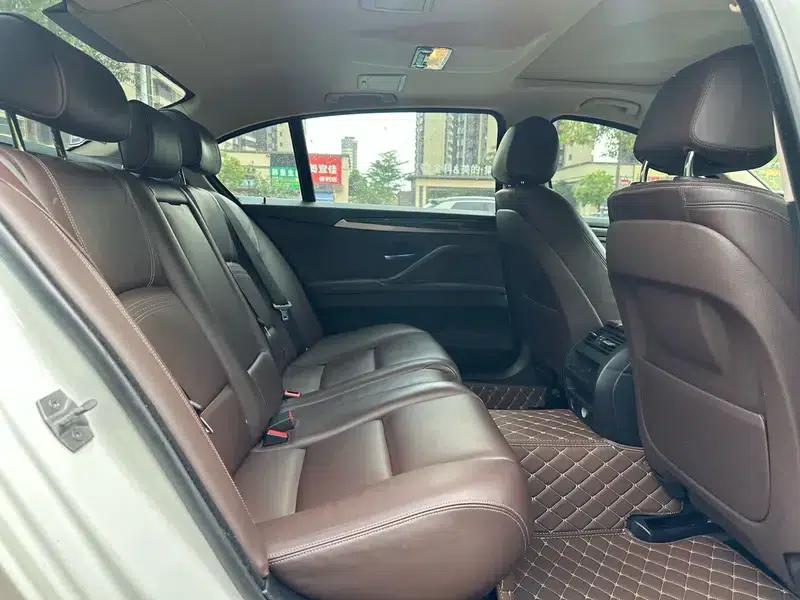 2017 BMW 5 Series 525Li Luxury Design Package — миниатюра 12