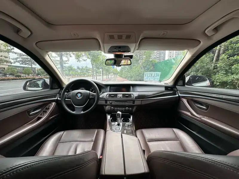 2017 BMW 5 Series 525Li Luxury Design Package — миниатюра 6