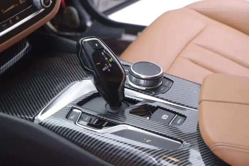 BMW 5 Series 2018 528Li Launch Special Edition — миниатюра 15
