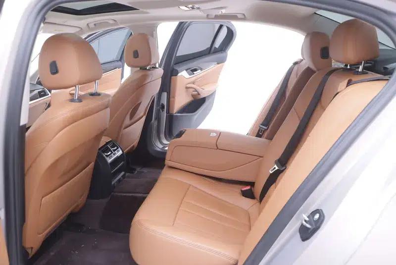BMW 5 Series 2018 528Li Launch Special Edition — миниатюра 17