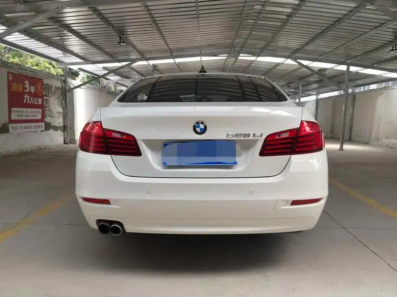 BMW 5 Series 2017 528Li Leading Edition — миниатюра 4
