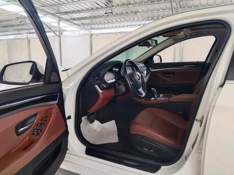 BMW 5 Series 2017 528Li Leading Edition — миниатюра 8