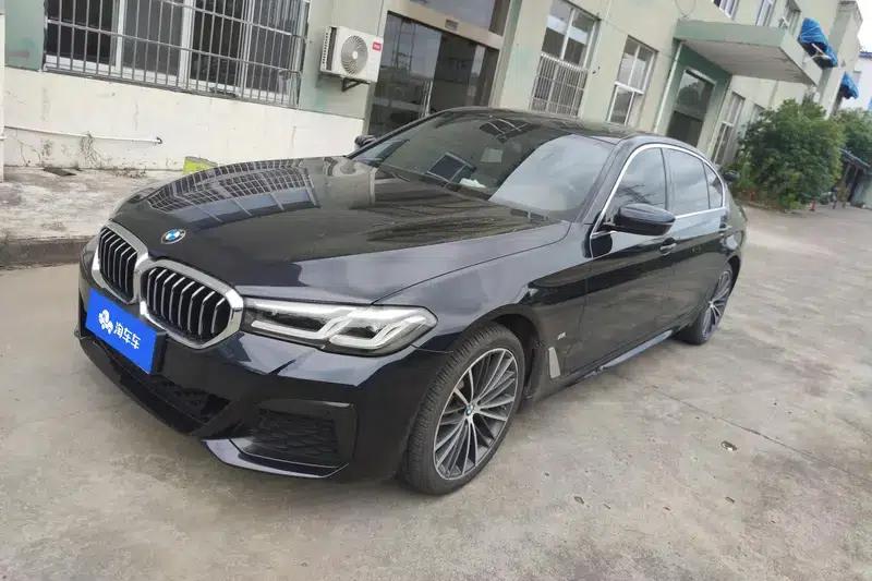 2022 BMW 5 Series Facelift 530Li Leading Edition M Sport Package — миниатюра 1