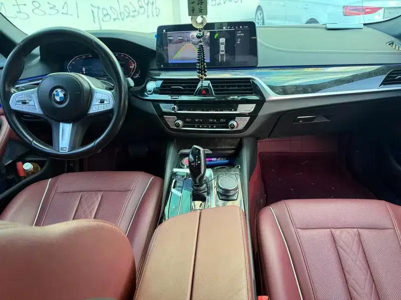 2023 BMW 5 Series Facelift 530Li Leading Edition M Sport Package — миниатюра 13