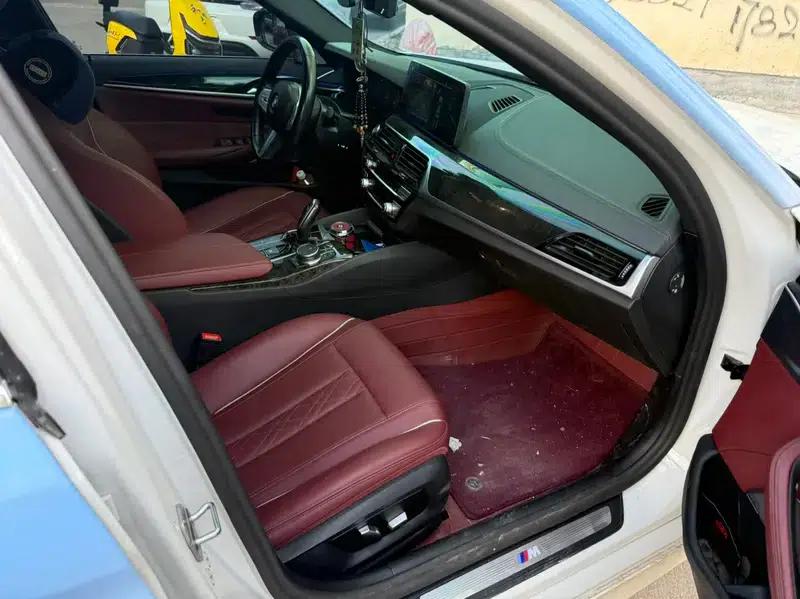 2023 BMW 5 Series Facelift 530Li Leading Edition M Sport Package — миниатюра 8