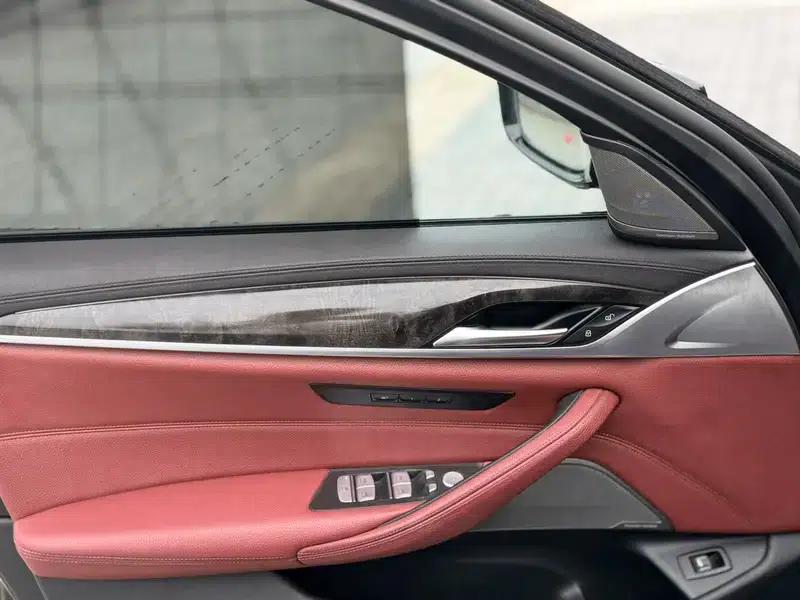 2018 BMW 5 Series Facelift 530Li Luxury M Sport Package — миниатюра 8