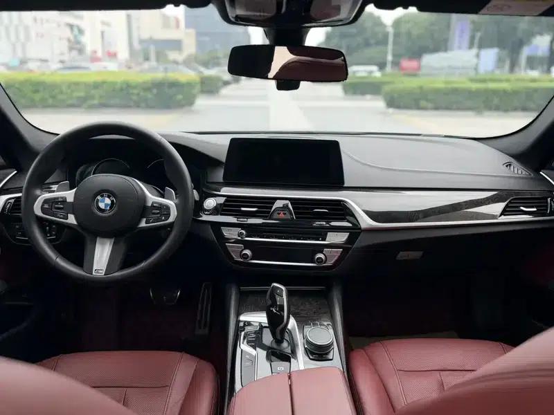 2018 BMW 5 Series Facelift 530Li Luxury M Sport Package — миниатюра 10