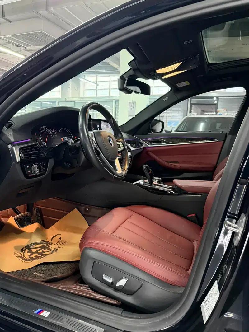 2018 BMW 5 Series Facelift 530Li Leading Edition M Sport Package — миниатюра 9