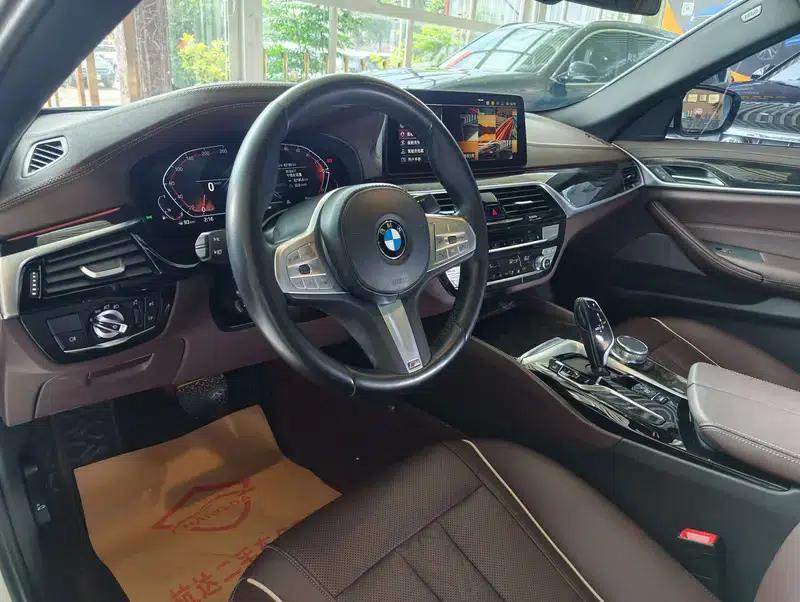BMW 5 Series 2022 Facelift 525Li M Sport Package — миниатюра 13