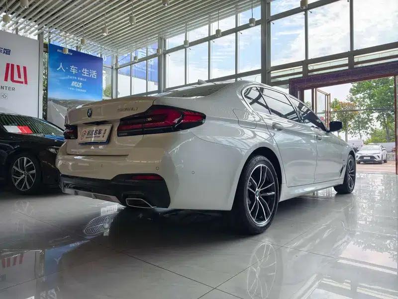 BMW 5 Series 2022 Facelift 525Li M Sport Package — миниатюра 6