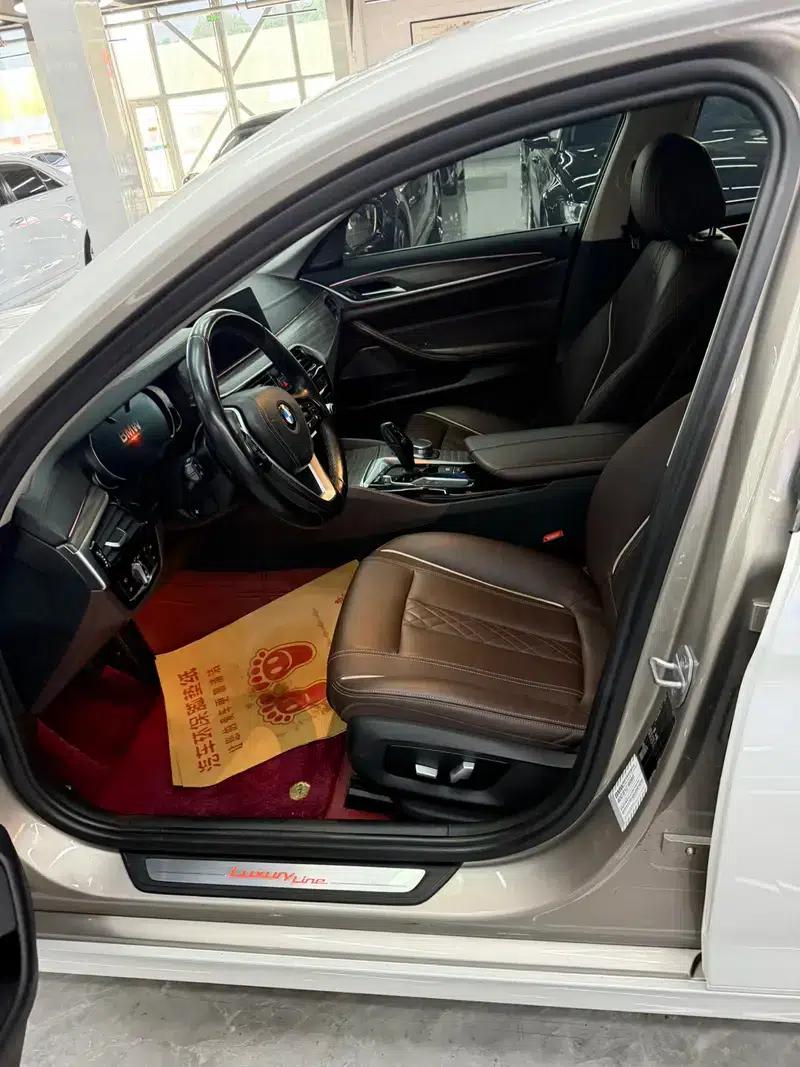 BMW 5 Series 2018 530Li Luxury Package — миниатюра 8