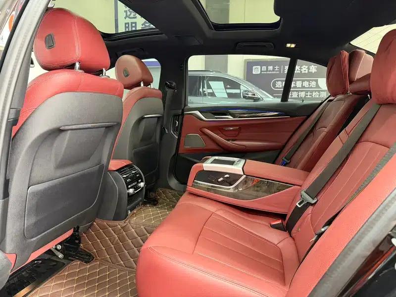 2020 BMW 5 Series 530Li Luxury M Sport Package — миниатюра 17