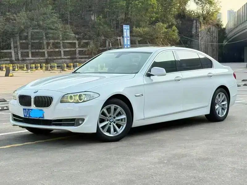 BMW 5 Series 2013 525Li Luxury — миниатюра 1
