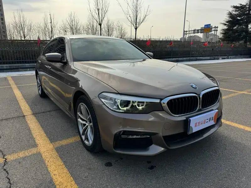 2018 BMW 5 Series 525Li M Sport Package — миниатюра 3