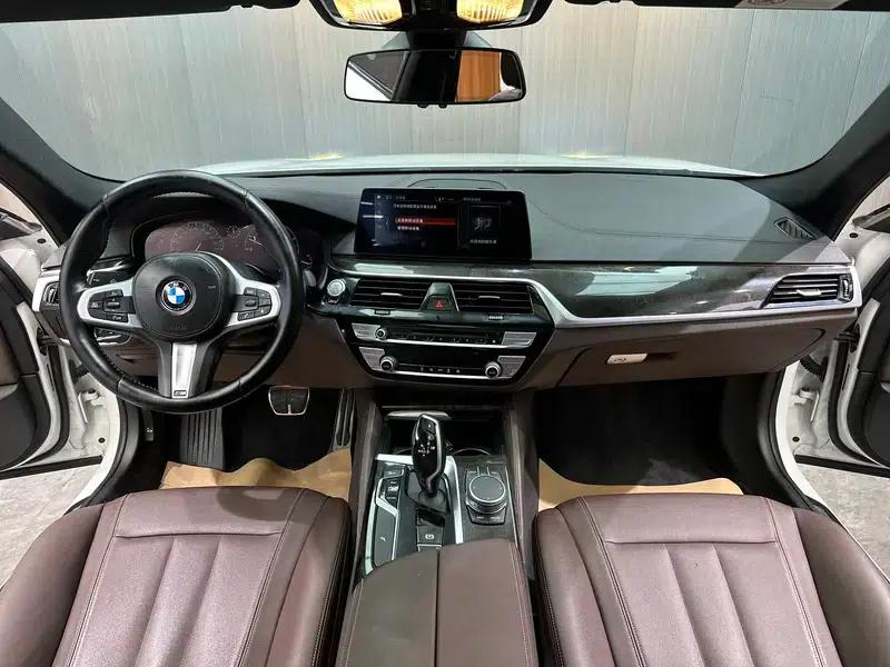 2019 BMW 5 Series Facelift 525Li M Sport Package — миниатюра 9