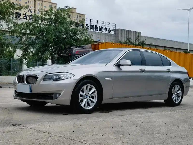 BMW 5 Series 2012 523Li Leading Edition — миниатюра 1