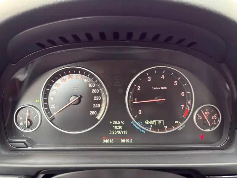 BMW 5 Series (Imported) 2013 520i Elegant Model — миниатюра 10