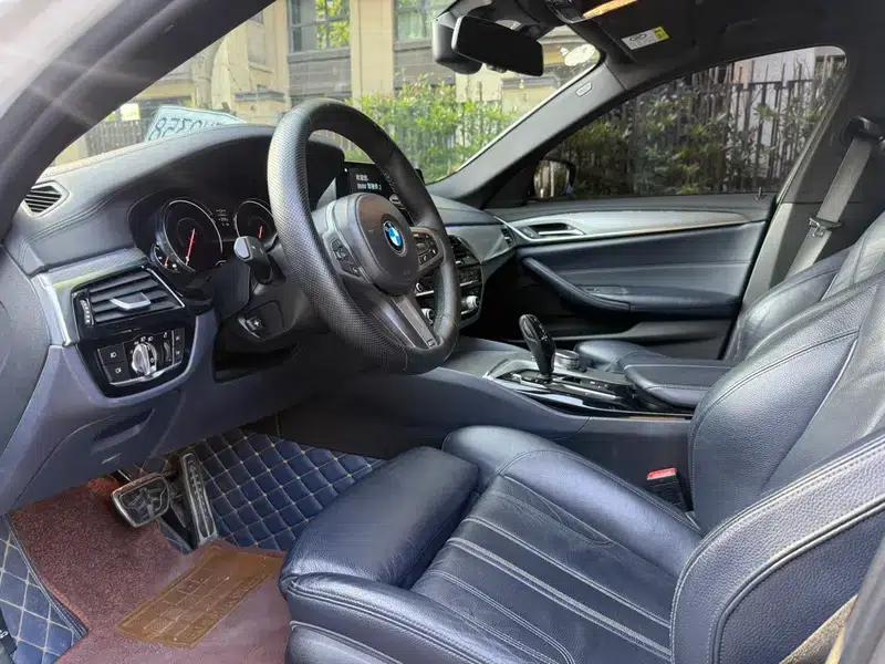 2018 BMW 5 Series (Imported) 525i M Sport Package — миниатюра 10