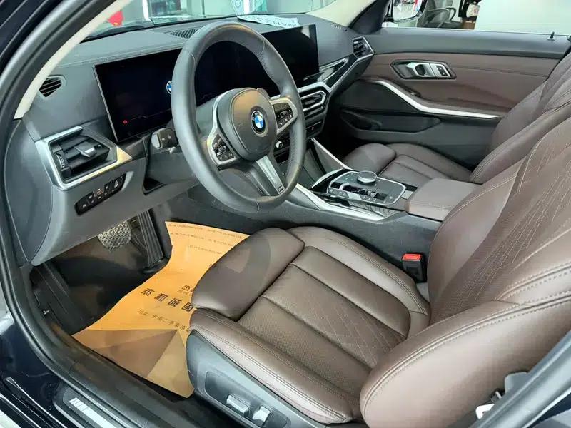 2023 BMW 3 Series 320Li M Sport Package — миниатюра 15