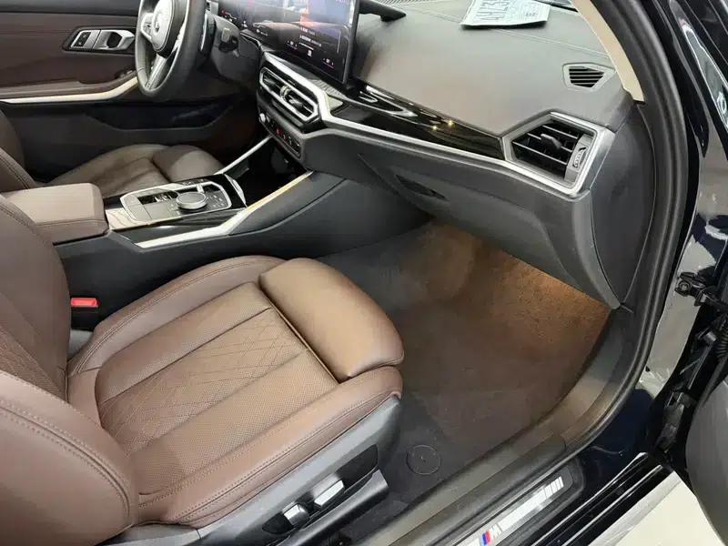 2023 BMW 3 Series 320Li M Sport Package — миниатюра 7