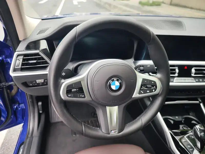 2020 BMW 3 Series 320Li M Sport Package — миниатюра 11