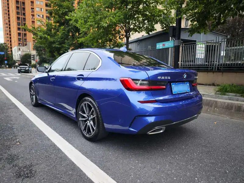 2020 BMW 3 Series 320Li M Sport Package — миниатюра 4