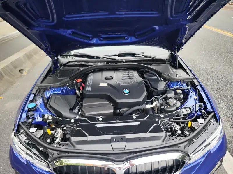 2020 BMW 3 Series 320Li M Sport Package — миниатюра 6