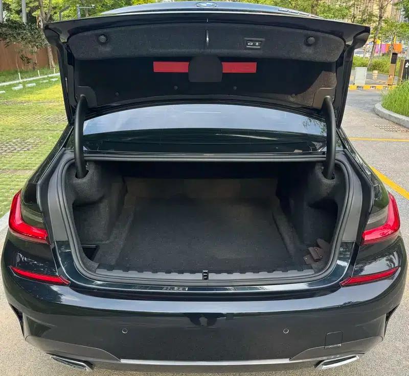 2021 BMW 3 Series 325Li M Sport Package — миниатюра 18