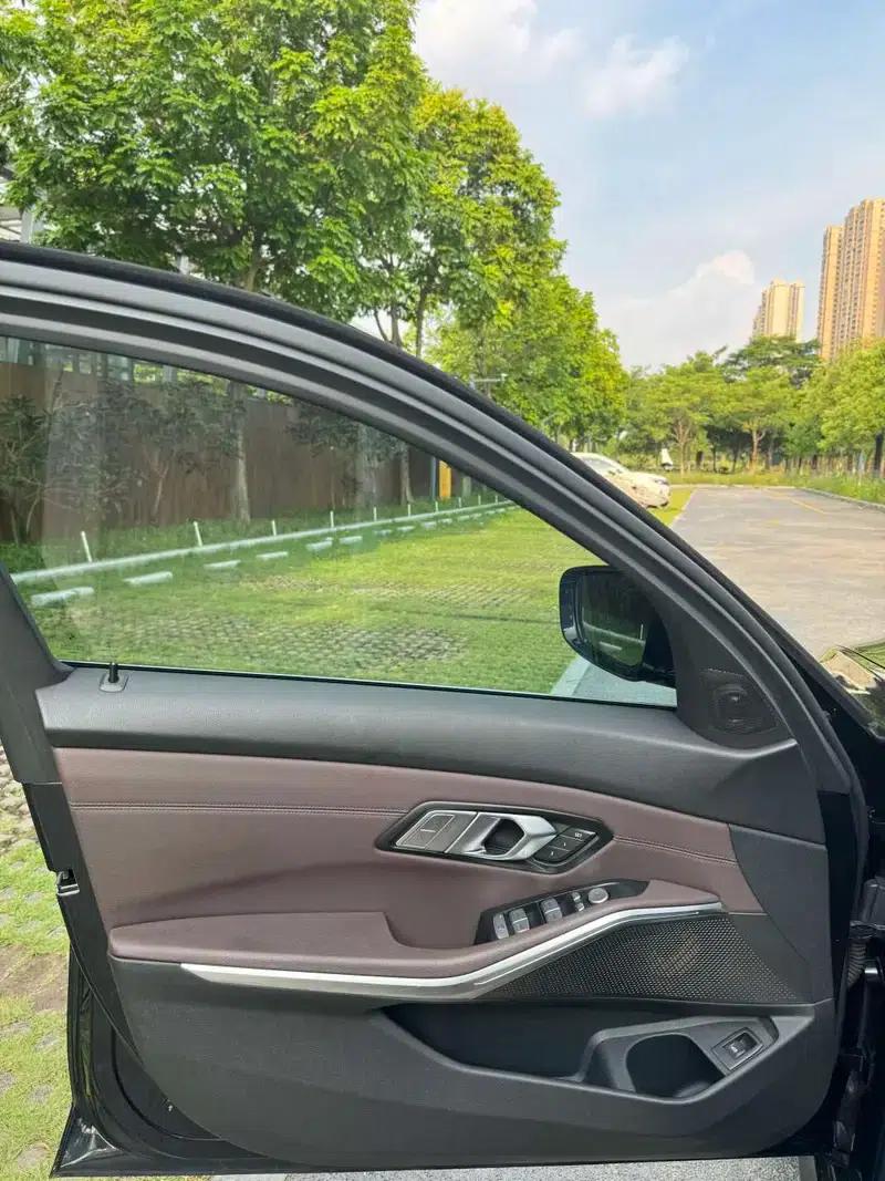 2021 BMW 3 Series 325Li M Sport Package — миниатюра 8