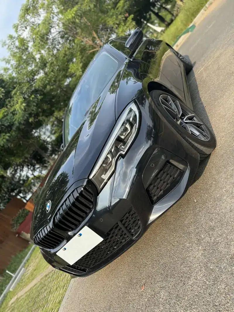 2021 BMW 3 Series 325Li M Sport Package — миниатюра 9