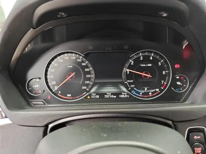 2018 BMW 3 Series 320Li Leading M Sport Package — миниатюра 6
