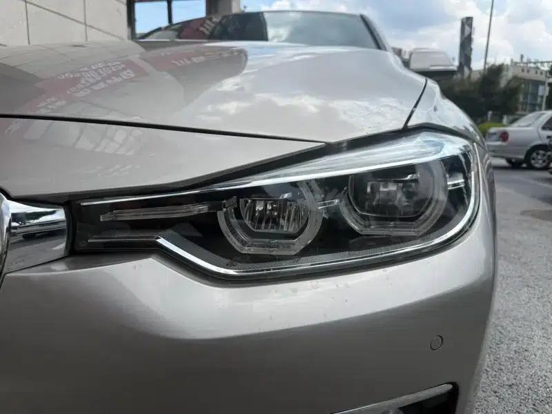 2017 BMW 3 Series 320Li Fashion Edition — миниатюра 5