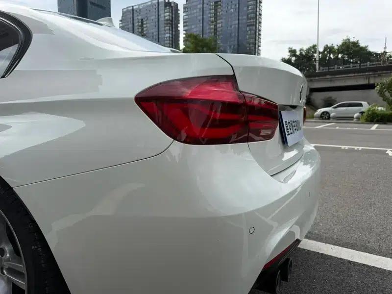 2018 BMW 3 Series 320i M Sport Shadow Edition — миниатюра 10