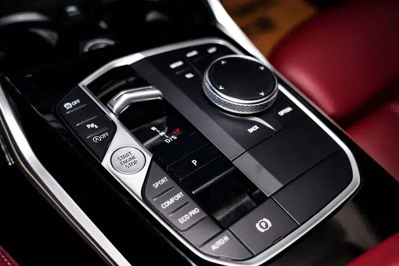 2023 BMW 3 Series 320Li M Sport Package — миниатюра 22
