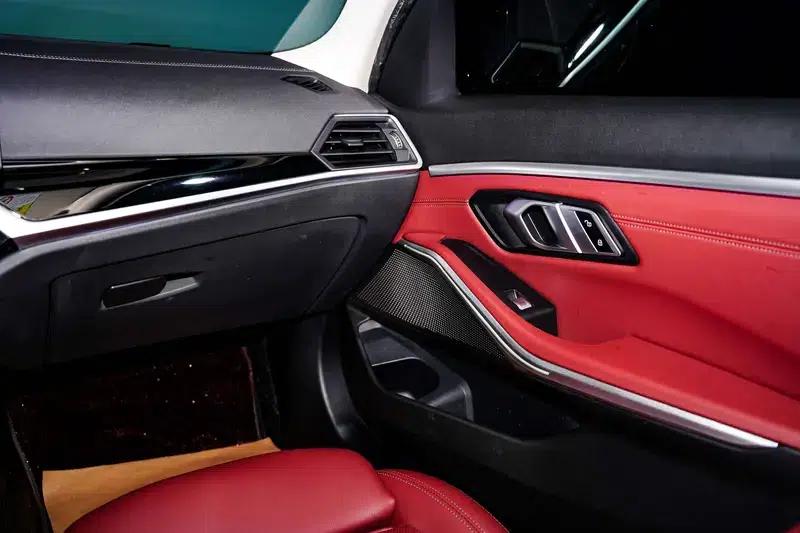 2023 BMW 3 Series 320Li M Sport Package — миниатюра 23