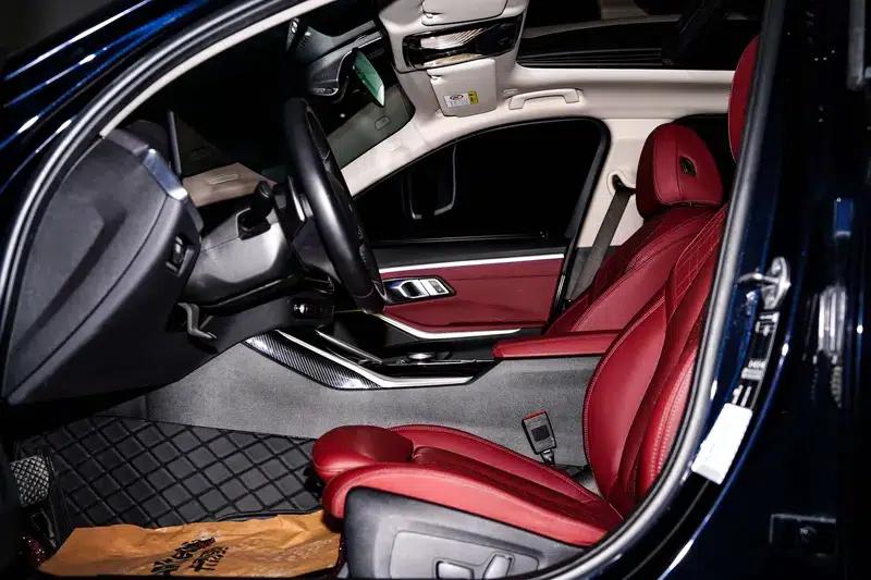 2023 BMW 3 Series 320Li M Sport Package — миниатюра 31