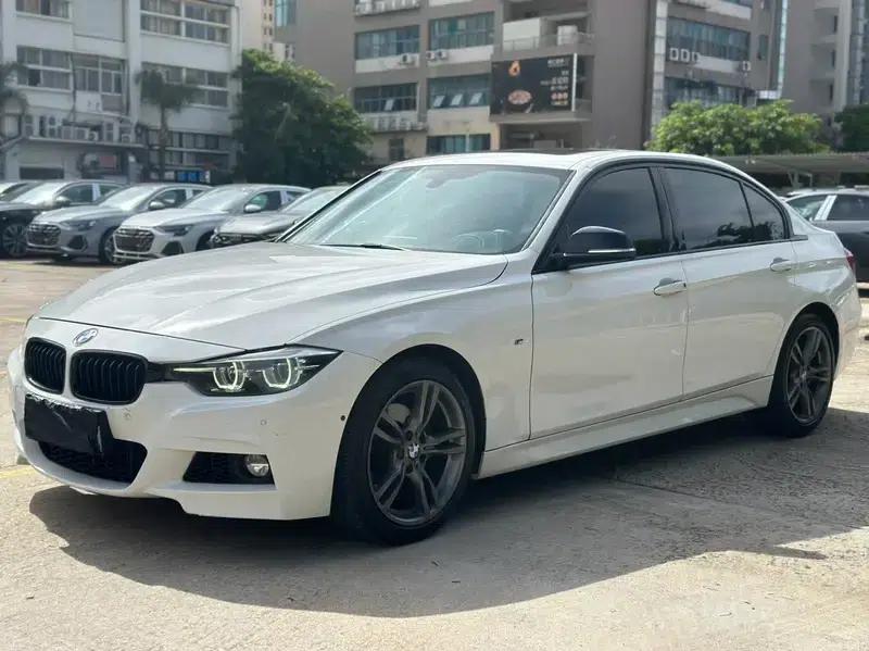 2018 BMW 3 Series 320Li M Sport Shadow Edition — миниатюра 1