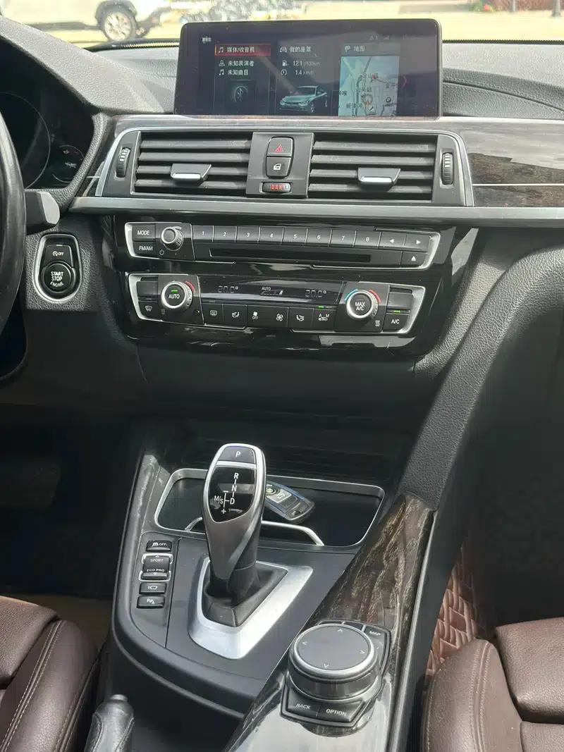 2018 BMW 3 Series 320Li M Sport Shadow Edition — миниатюра 15