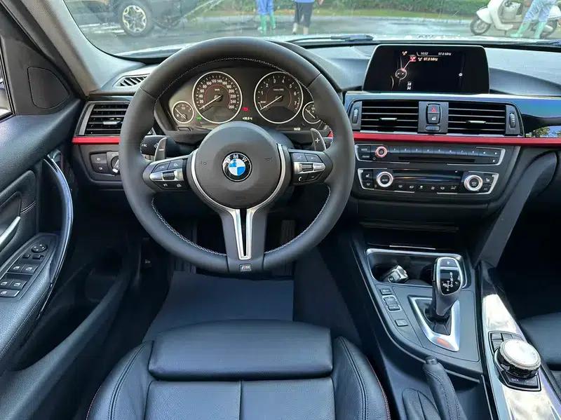 2015 BMW 3 Series 320i Super Sport Design Package — миниатюра 15
