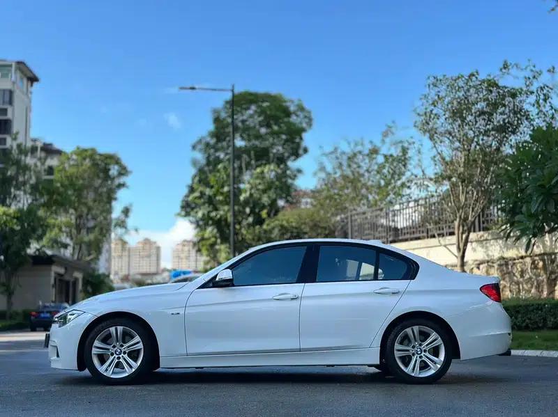 2015 BMW 3 Series 320i Super Sport Design Package — миниатюра 4