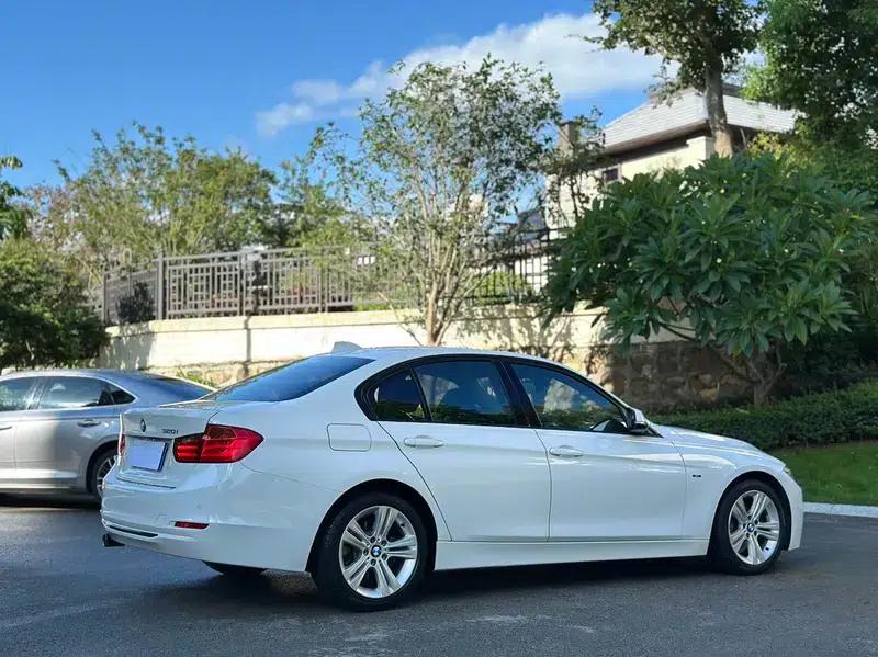 2015 BMW 3 Series 320i Super Sport Design Package — миниатюра 7