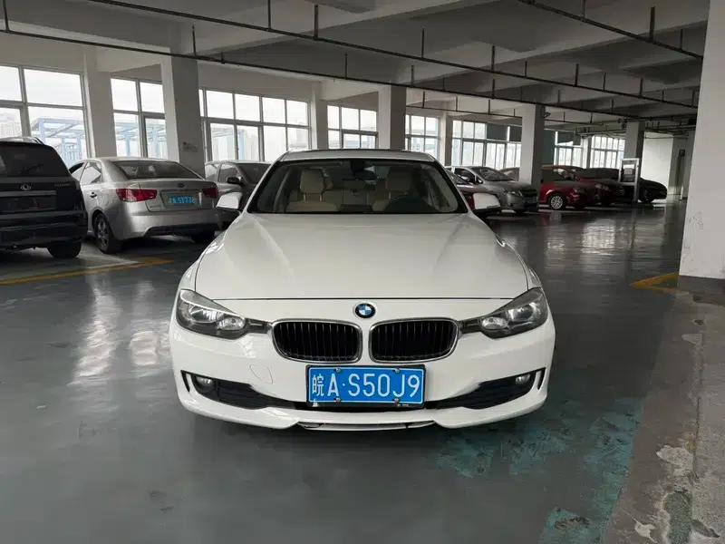 2013 BMW 3 Series 316i Progressive — миниатюра 2